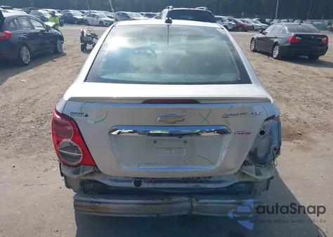 2015 Chevrolet Sonic Ltz Auto из США, поврежденный, VIN 1G1JE5SB5F4208001